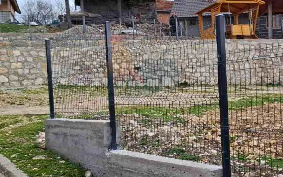 Balfens Stubovi za ogradu i pribor - slika 1